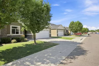 140 E 690 S, Smithfield, UT 84335 - Photo 3