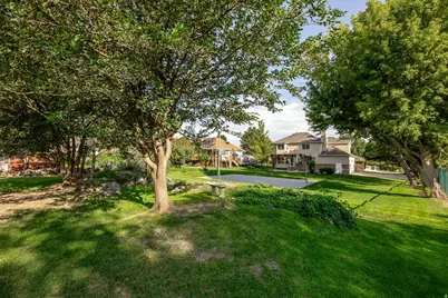 5852 S Jordan Canal Rd, Taylorsville, UT 84129 - Photo 57
