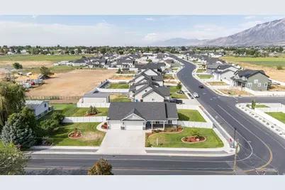 4126 W Pioneer Rd, Plain City, UT 84404 - Photo 3