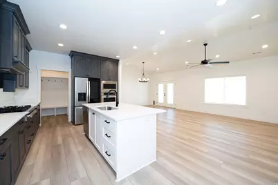 4126 W Pioneer Rd, Plain City, UT 84404 - Photo 15