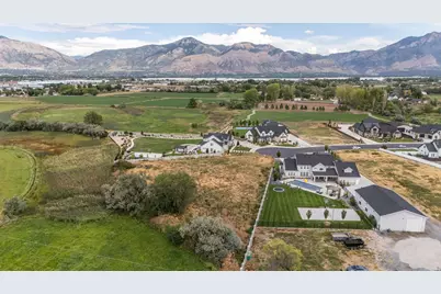 427 N 2400 W #15, Marriott-Slaterville City, UT 84404 - Photo 11