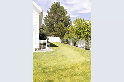 122 E 1050 N, Kaysville, UT 84037 - Photo 119