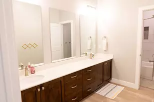 122 E 1050 N, Kaysville, UT 84037 - Photo 87