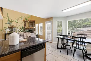 7176 S Villa Pl Dr E, Midvale, UT 84047 - Photo 9