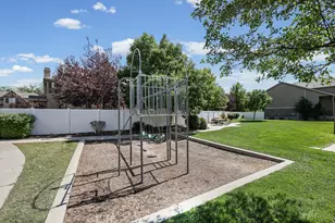 7176 S Villa Pl Dr E, Midvale, UT 84047 - Photo 39