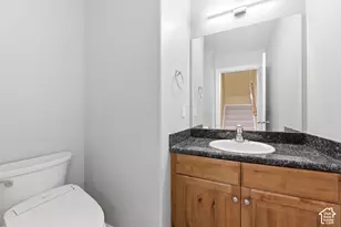 7176 S Villa Pl Dr E, Midvale, UT 84047 - Photo 13
