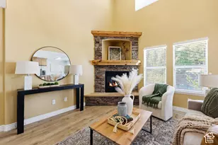 7176 S Villa Pl Dr E, Midvale, UT 84047 - Photo 5