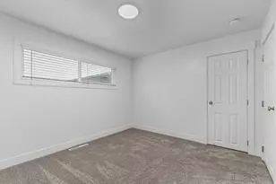 807 W 1500 N, Lehi, UT 84043 - Photo 15