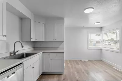 807 W 1500 N, Lehi, UT 84043 - Photo 9