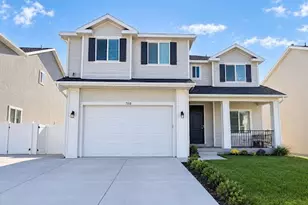 7118 N Amber Mead Ave, Eagle Mountain, UT 84005 - Photo 1
