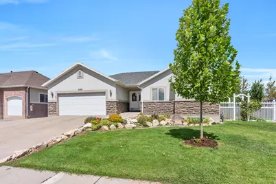 2302 W 1900 S, Syracuse, UT 84075 - Photo 39