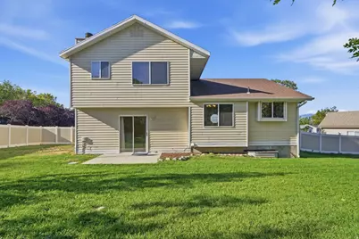 734 W Sweet Meadow Ln S, Sandy, UT 84070 - Photo 17