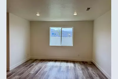 637 W 880 S, Fillmore, UT 84631 - Photo 5