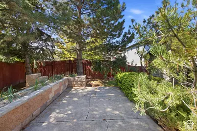 3303 W 5700 S, Taylorsville, UT 84129 - Photo 29
