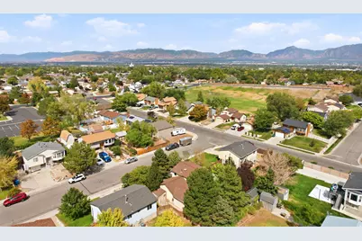 3303 W 5700 S, Taylorsville, UT 84129 - Photo 41