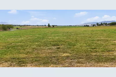 3435 W 6100 S, Wellsville, UT 84339 - Photo 17