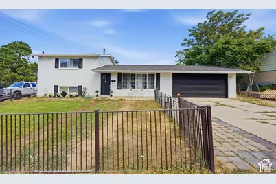 551 S Upland Dr E, Tooele, UT 84074 - Photo 1