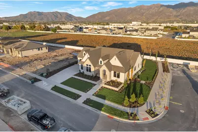 266 N Amber Ln W, Layton, UT 84041 - Photo 9