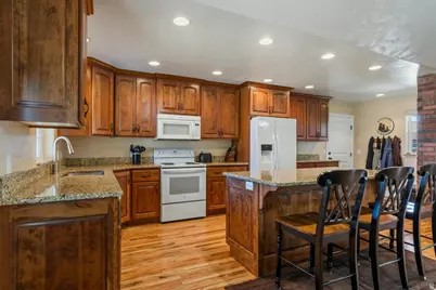 522 S 200 E, Enterprise, UT 84725 - Photo 9