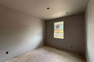 6947 W Gravel Cross Way S, West Jordan, UT 84081 - Photo 5