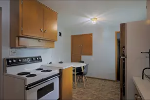 1031 N 500 E, Logan, UT 84341 - Photo 5
