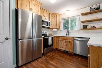 1525 W 500 N, Salt Lake City, UT 84116 - Photo 15