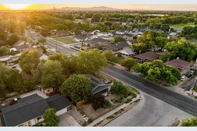 1525 W 500 N, Salt Lake City, UT 84116 - Photo 43