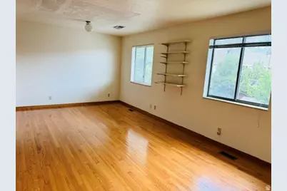 160 N Palisade Dr, Orem, UT 84097 - Photo 7