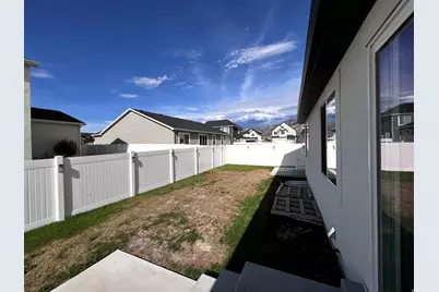 579 W 440 N, Smithfield, UT 84335 - Photo 17