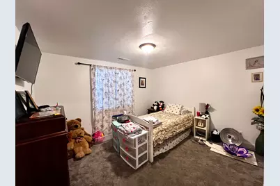 579 W 440 N, Smithfield, UT 84335 - Photo 9