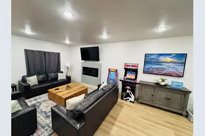 140 W 150 S, Garden City, UT 84028 - Photo 3