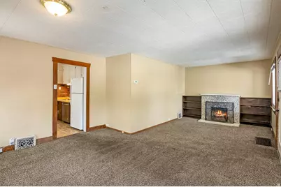 1048 E Barbara Pl, Salt Lake City, UT 84102 - Photo 5