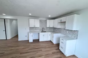 16371 S Coupler Ln, Bluffdale, UT 84065 - Photo 17