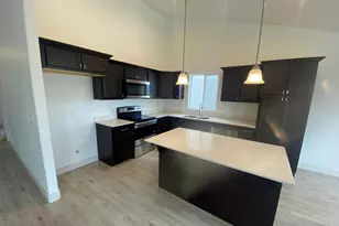 16371 S Coupler Ln, Bluffdale, UT 84065 - Photo 9