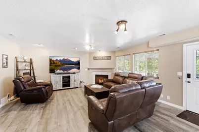 3410 W 5825 S, Roy, UT 84067 - Photo 7
