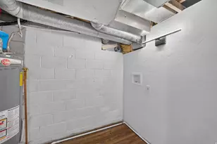 1039 W 800 N, Salt Lake City, UT 84116 - Photo 23