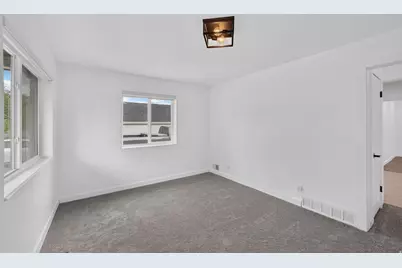 1039 W 800 N, Salt Lake City, UT 84116 - Photo 5