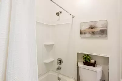 821 S 700 E, Salt Lake City, UT 84102 - Photo 17