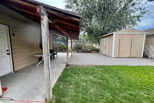 565 N Pamela Way W, Salt Lake City, UT 84116 - Photo 39