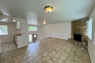 565 N Pamela Way W, Salt Lake City, UT 84116 - Photo 5