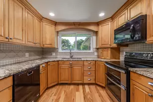 6284 S Jamestown Cir, Murray, UT 84121 - Photo 7