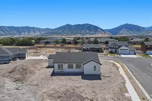 1423 N Harper Wy, Tooele, UT 84074 - Photo 27