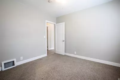 2516 S Dearborn St, Salt Lake City, UT 84106 - Photo 13