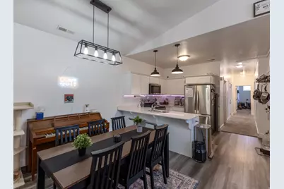 352 W 785 N, Vineyard, UT 84059 - Photo 3