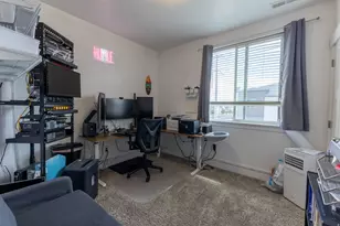 352 W 785 N, Vineyard, UT 84059 - Photo 11