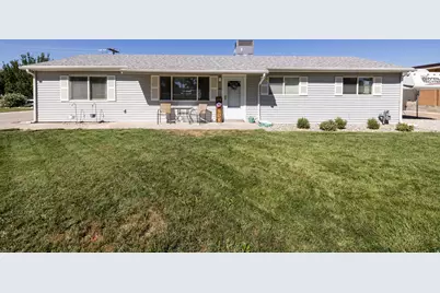 65 N Clark St, Green River, UT 84525 - Photo 11