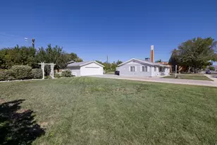 65 N Clark St, Green River, UT 84525 - Photo 37