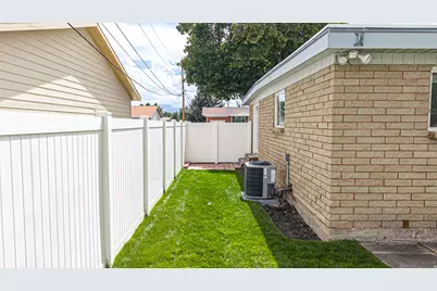 1106 W 450 N, Provo, UT 84601 - Photo 21