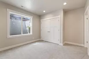 6717 W Buck Ridge Dr S, Herriman, UT 84096 - Photo 45