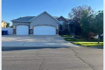 6158 W Indian Oak Dr, West Jordan, UT 84081 - Photo 1